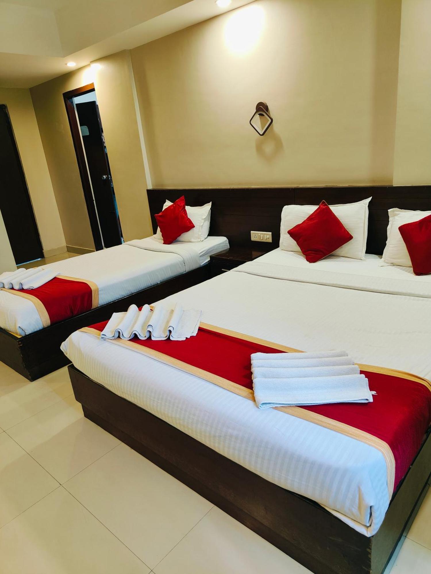 Green Wood Inn Mysore Near Palace Exterior foto